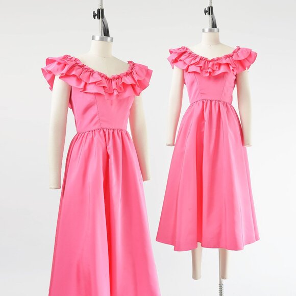 Vintage Dresses & Skirts - Vintage 60s Pink Party Dress Ruffle Neck Full Circle Skirt Midi Dress XS